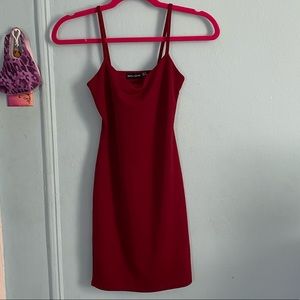 burgundy bodycon dress